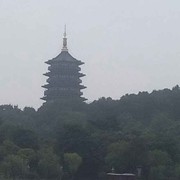 孤峰顶上海报