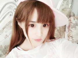 玲珑小影仙女下凡主播照片