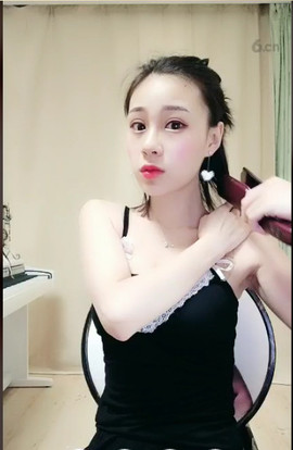 八百米主播照片