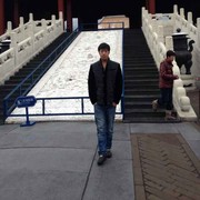 黑帅f海报