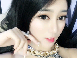 冬天7*$主播照片