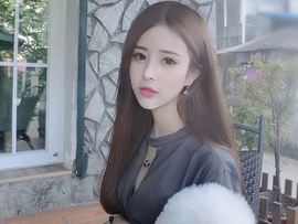 小神龙潇潇主播照片