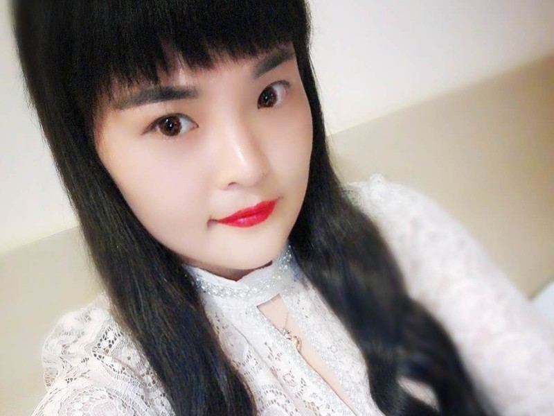 一朵小白花0gnorx的主播海报
