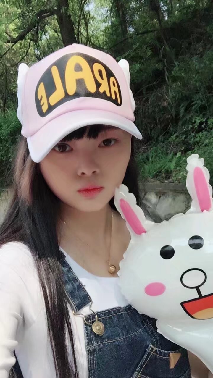 *糖逗逗的主播照片