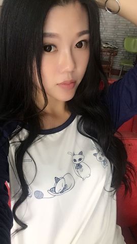 艾梦尔主播照片