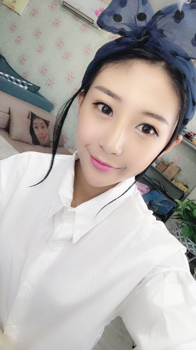 安然🥀努力升八冠的主播照片