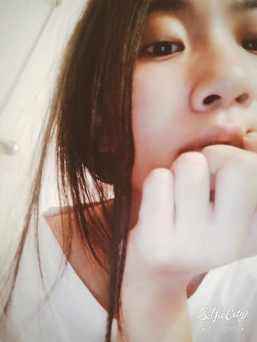 🙈`黄小言.的主播照片