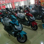 刘三电动车商店，雅马