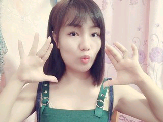 ，寧靜致遠的主播照片