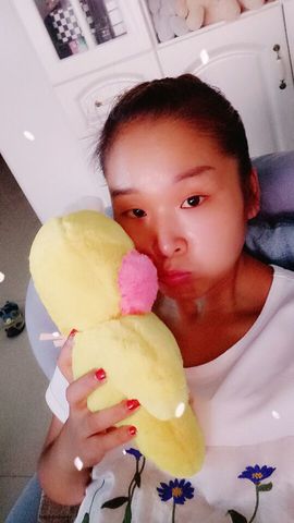 乜小秋主播照片