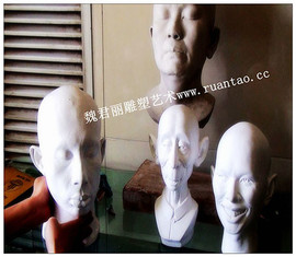 魏君丽雕像艺术主播照片
