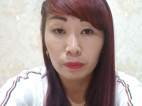 红酒的味道👄莹莹海报