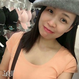 芷芯.主播照片