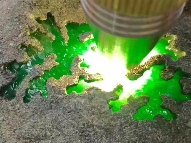 AAA鸿茂翡翠的主播照片