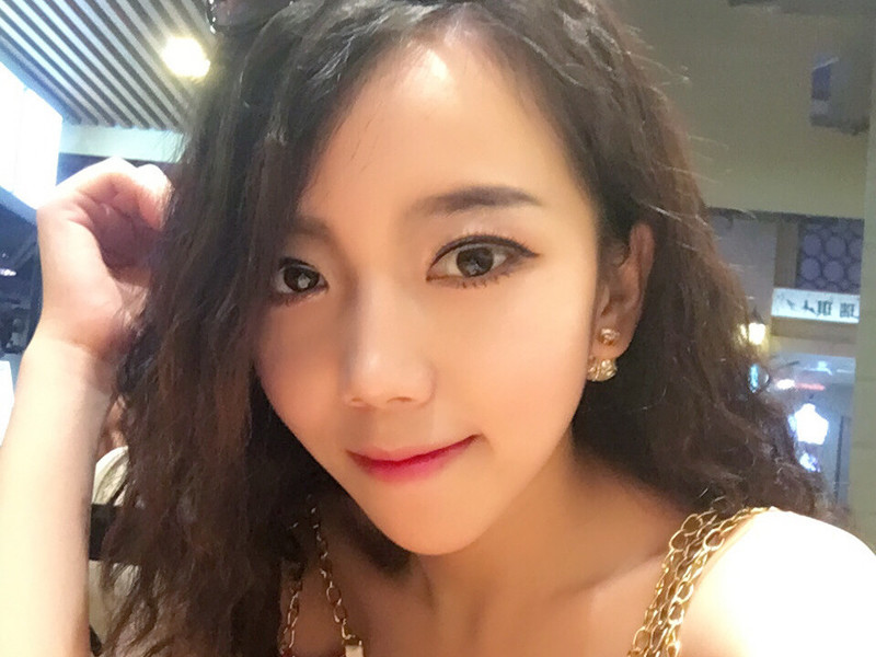 4jkmqvwy!*的主播海报