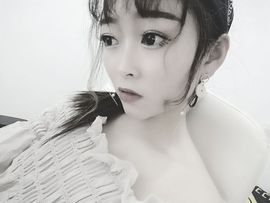 哎雅求过任务！主播照片