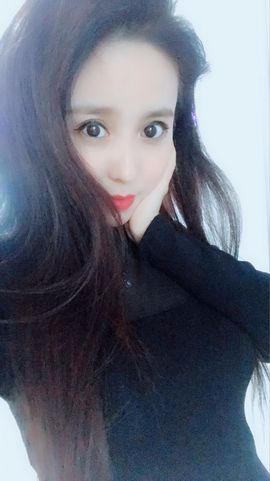魅丽晴儿主播照片