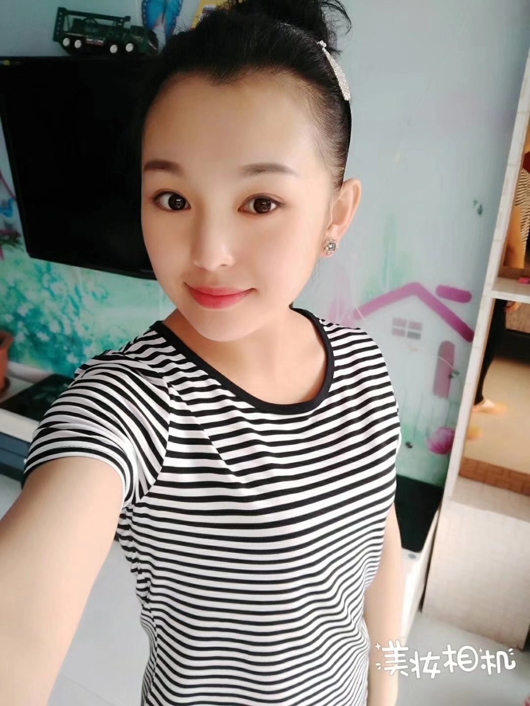 鑫鑫不一样的主播照片
