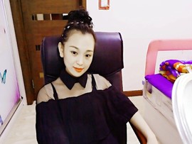 鑫鑫不一样主播照片