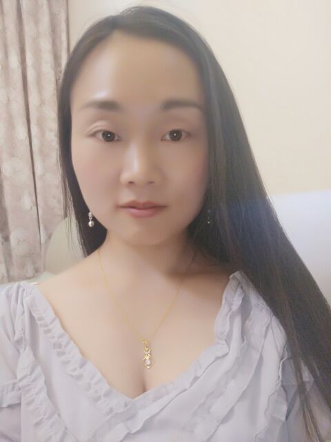 初心陪伴主播照片