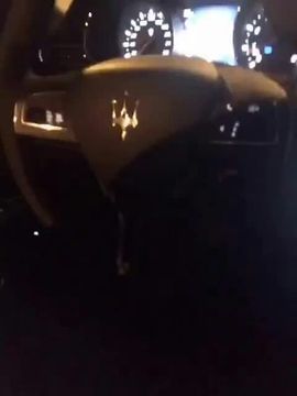 哇36D主播照片