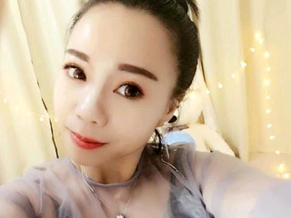 满月美人湖月的主播照片