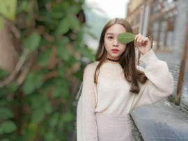 小媚娘跪求升级~主播照片