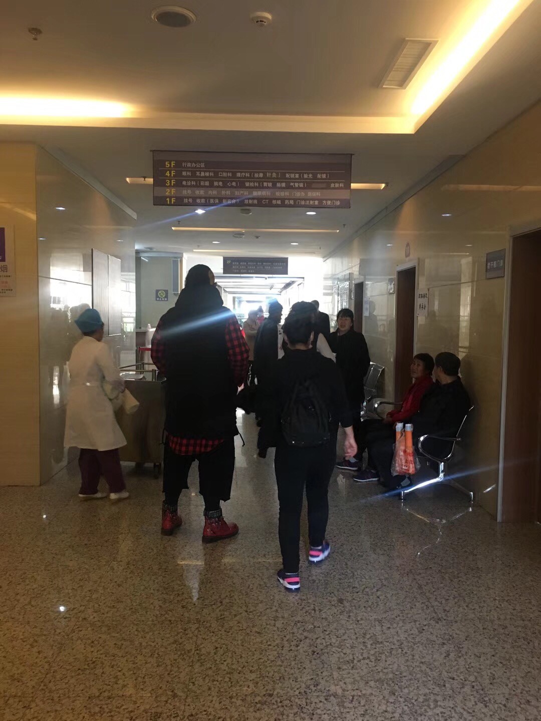 大坤✨歌病休几天的图片