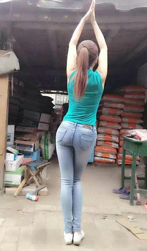 趁年轻，使劲嗨主播照片