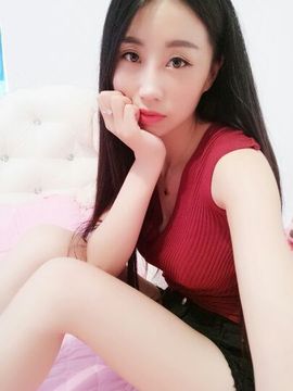 嗯哼……！主播照片