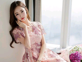 漂亮的小女人k主播照片