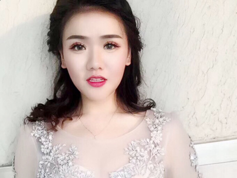 你的花花吖的主播海报