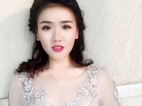 你的花花吖海报