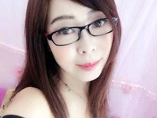 语飘风主播照片
