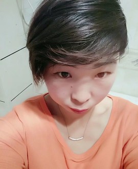 百变玲姐主播照片