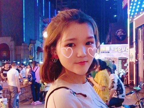 胜琳李_w海报