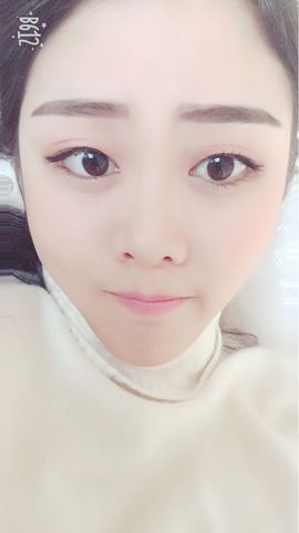 奕露西$唱歌主播照片