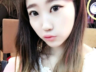 天爱华夏的主播照片