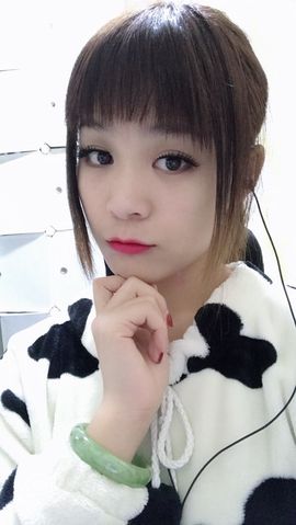 嗷~小熊熊！主播照片