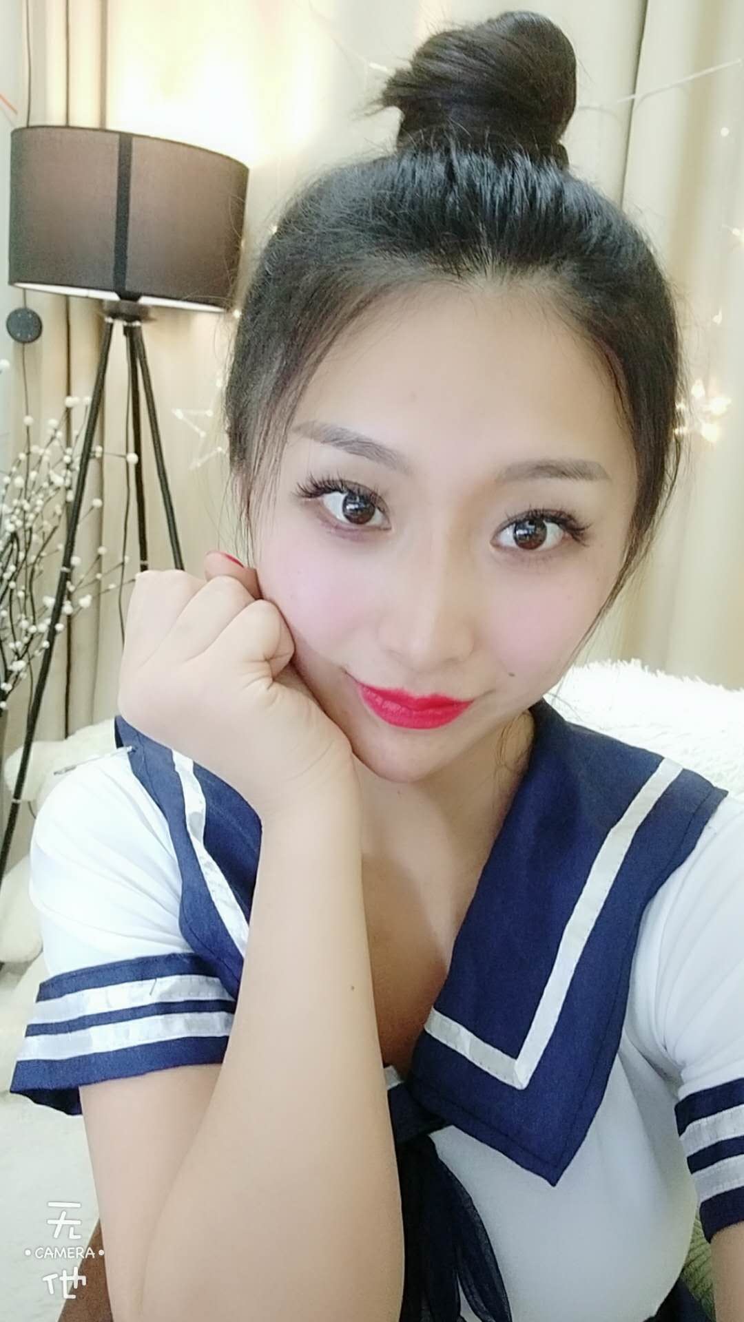 【小美人】的主播照片