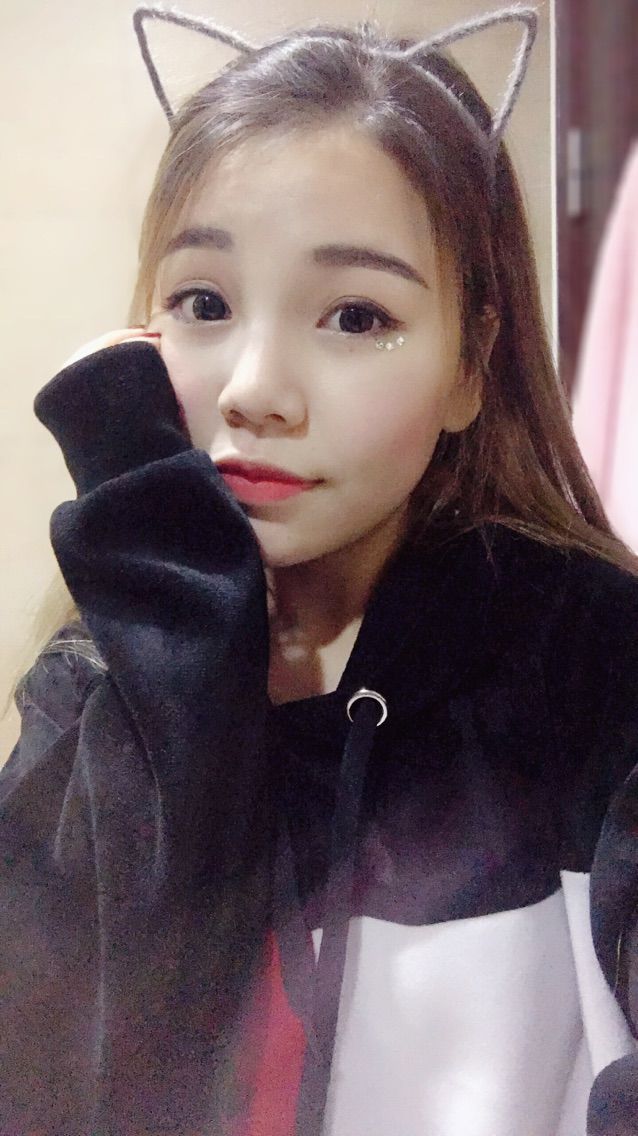 小八爪天冷了注意身体的主播照片