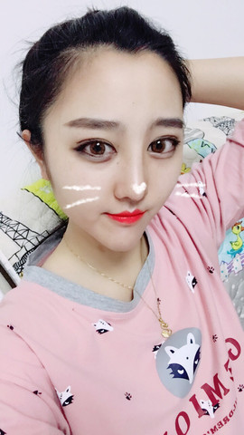 ㄗs：媛媛妹ㄣ主播照片