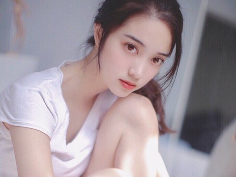 江苏的丸梓海报