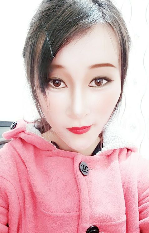微博主播小小诗互粉哦主播照片