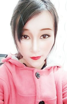 微博主播小小诗互粉哦主播照片