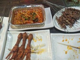 回忆的夜色主播照片