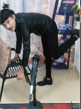 谷歌（随便看看）主播照片