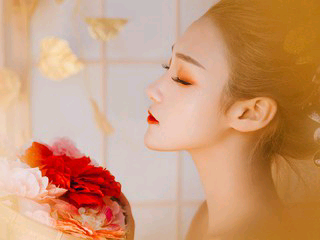 小白兔，白又白。的主播照片