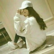 雨后的彩虹依旧亮丽海报
