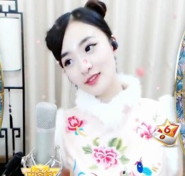 右手还是那个右手！！主播照片